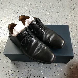Colehaan men black leather shoes
